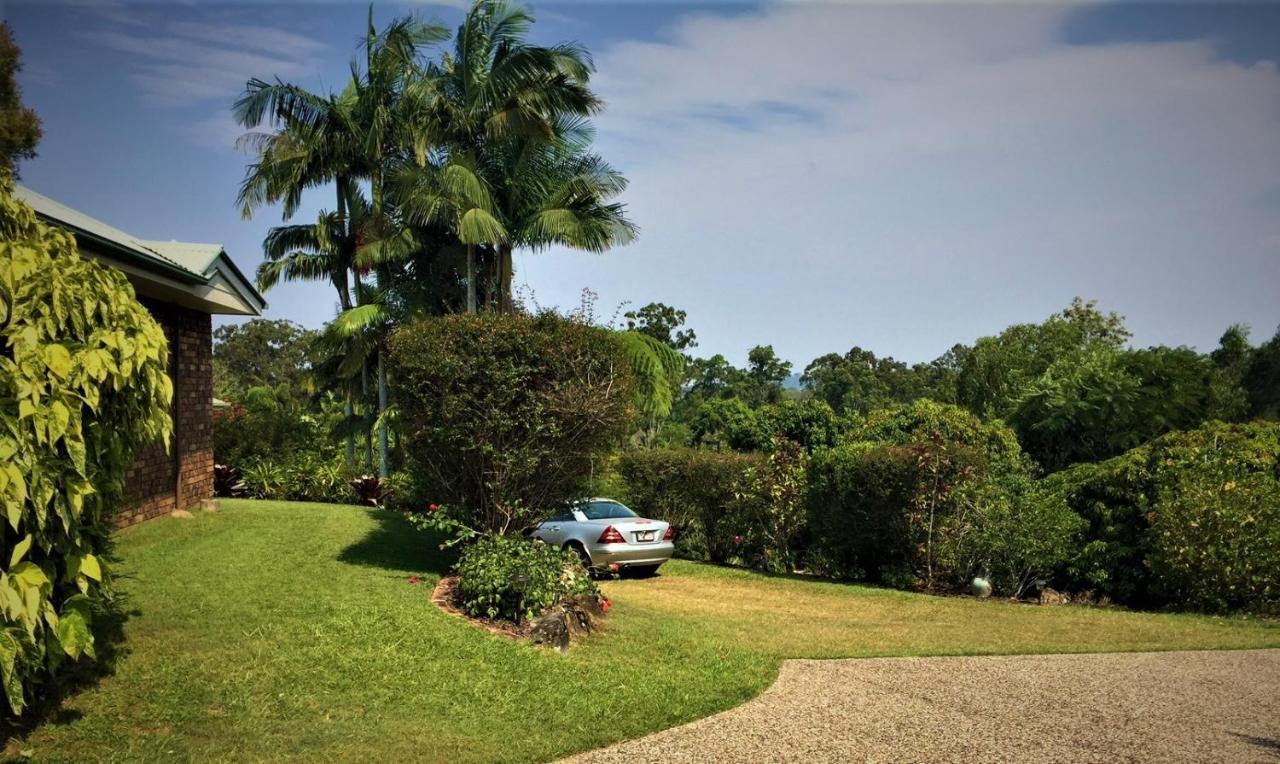 River Gum Luxury Bed And Breakfast Diddillibah Exteriör bild