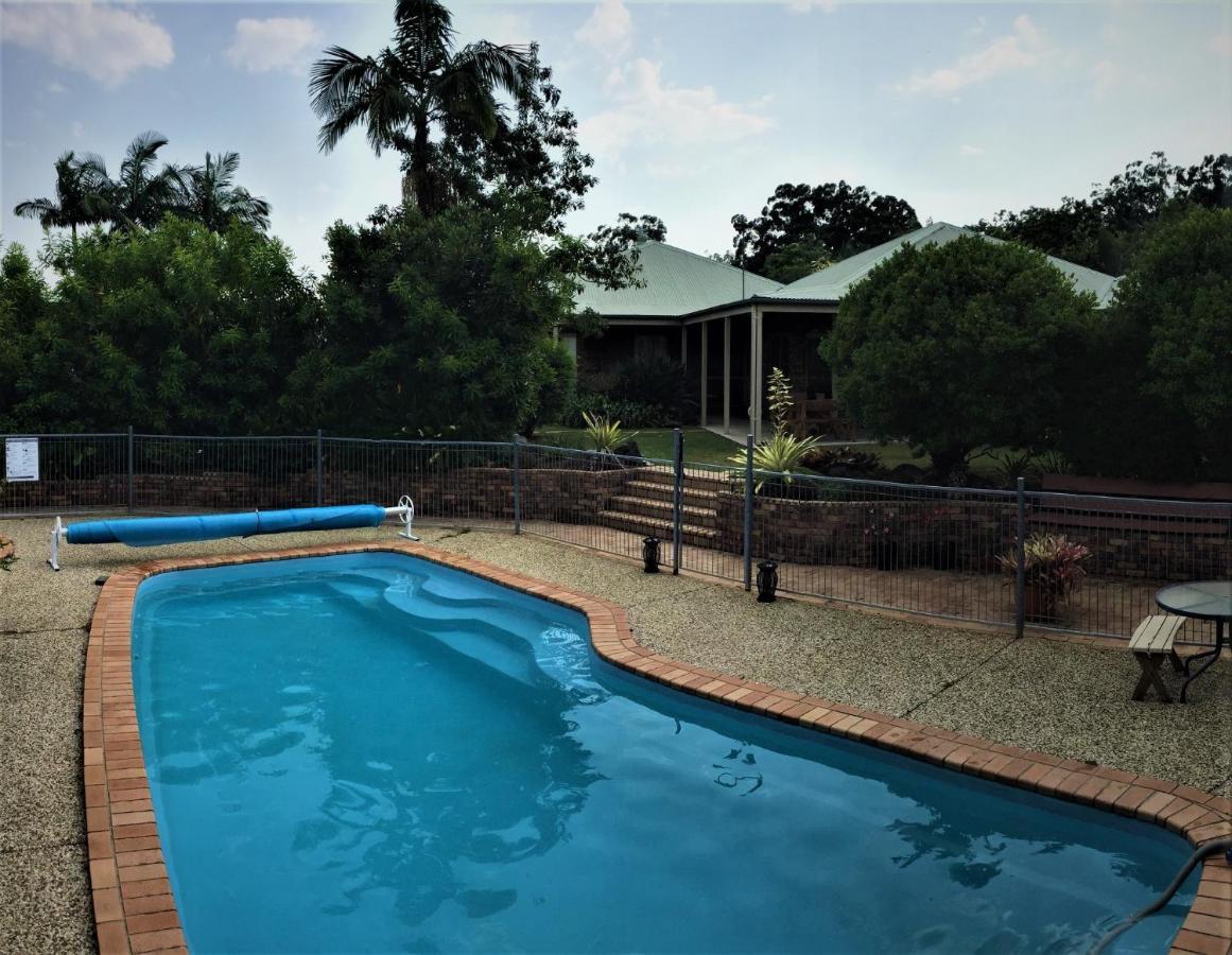 River Gum Luxury Bed And Breakfast Diddillibah Exteriör bild